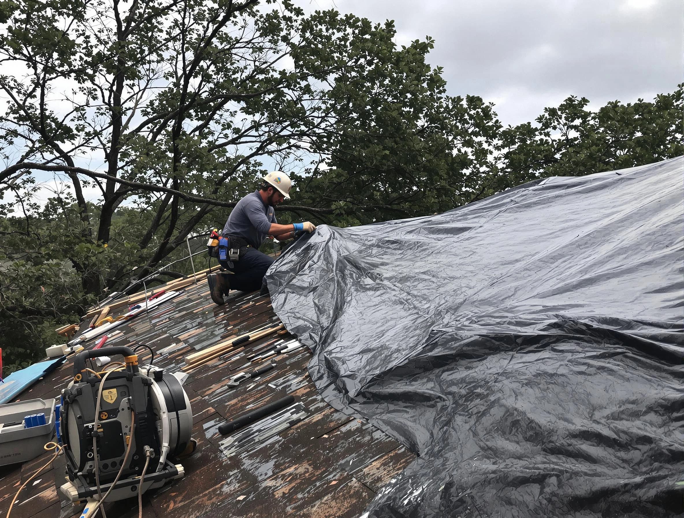 Lyndhurst Roofing Company responding to an emergency roof repair call in Lyndhurst, OH